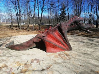 Тримата братя и златната ябълка - Art Angelovi (Арт Ангелови) - Стамболийски, Пловдив, Благоевград, Бургас, Варна,Велико Търново, Габрово, Монтана, Пазарджик, Перник, Пловдив, Русе, Сливен, Смолян, София, Стара Загора, Ямбол